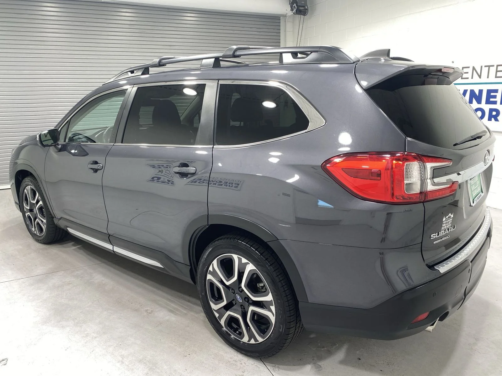 2023 Subaru Ascent Limited - Photo 6