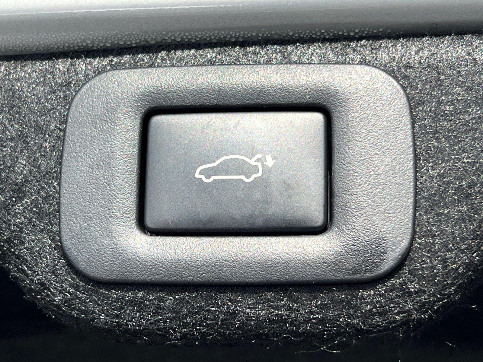 Used 2025 Eminent White Pearl Lexus Base image 19