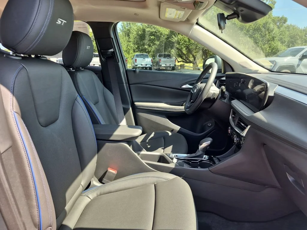2026 Buick Encore GX Sport Touring - Photo 38