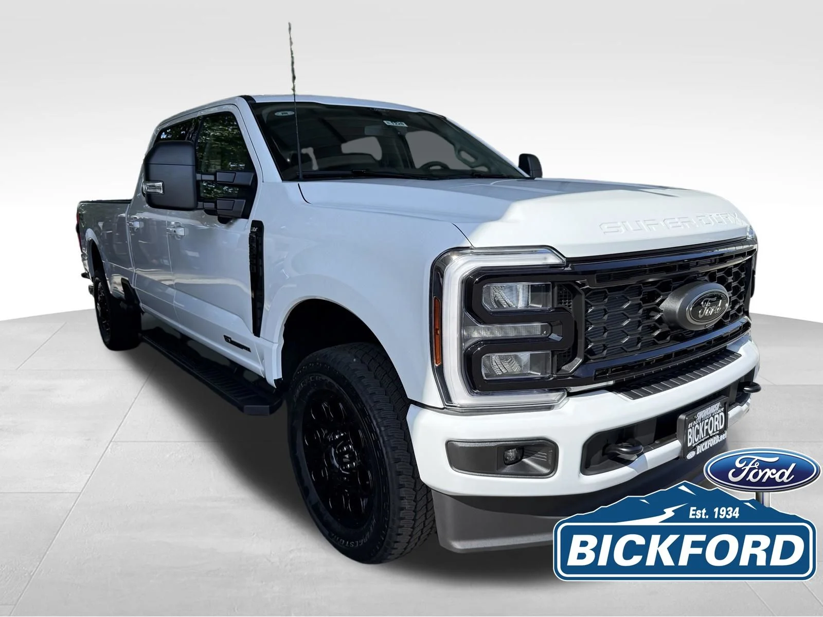 New 2026 White Ford XLT image 3