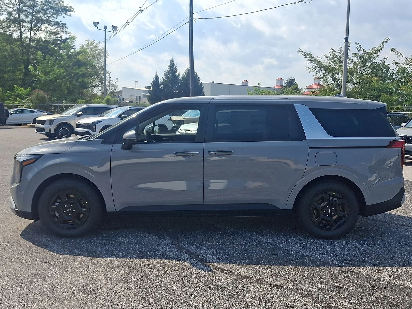 New 2027 White Kia LX image 5