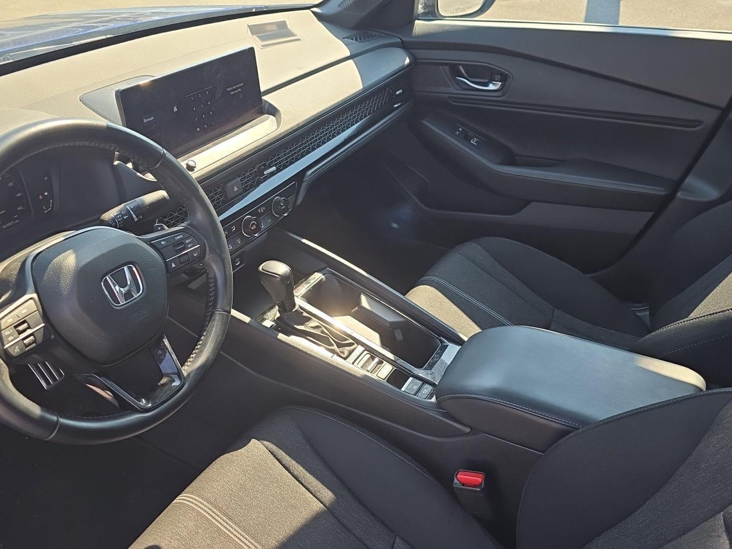 Used 2023 Still Night Pearl Honda Sport image 9