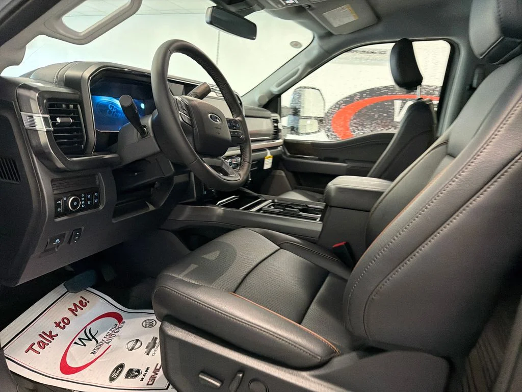 New 2026 Glacier Gray Metallic Tri-Coat Ford F-250® Lariat® image 12
