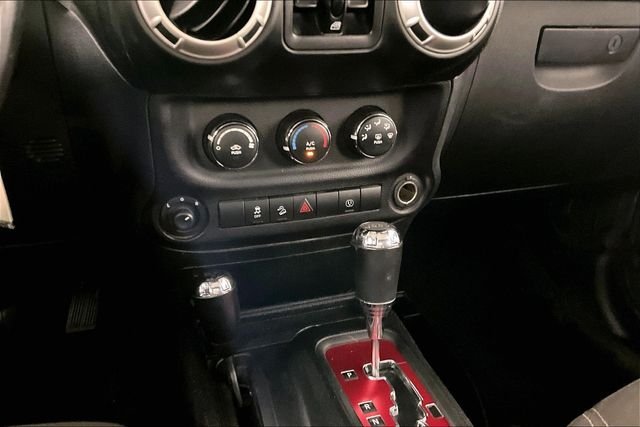 Used 2017 Black Jeep Unlimited Rubicon image 8