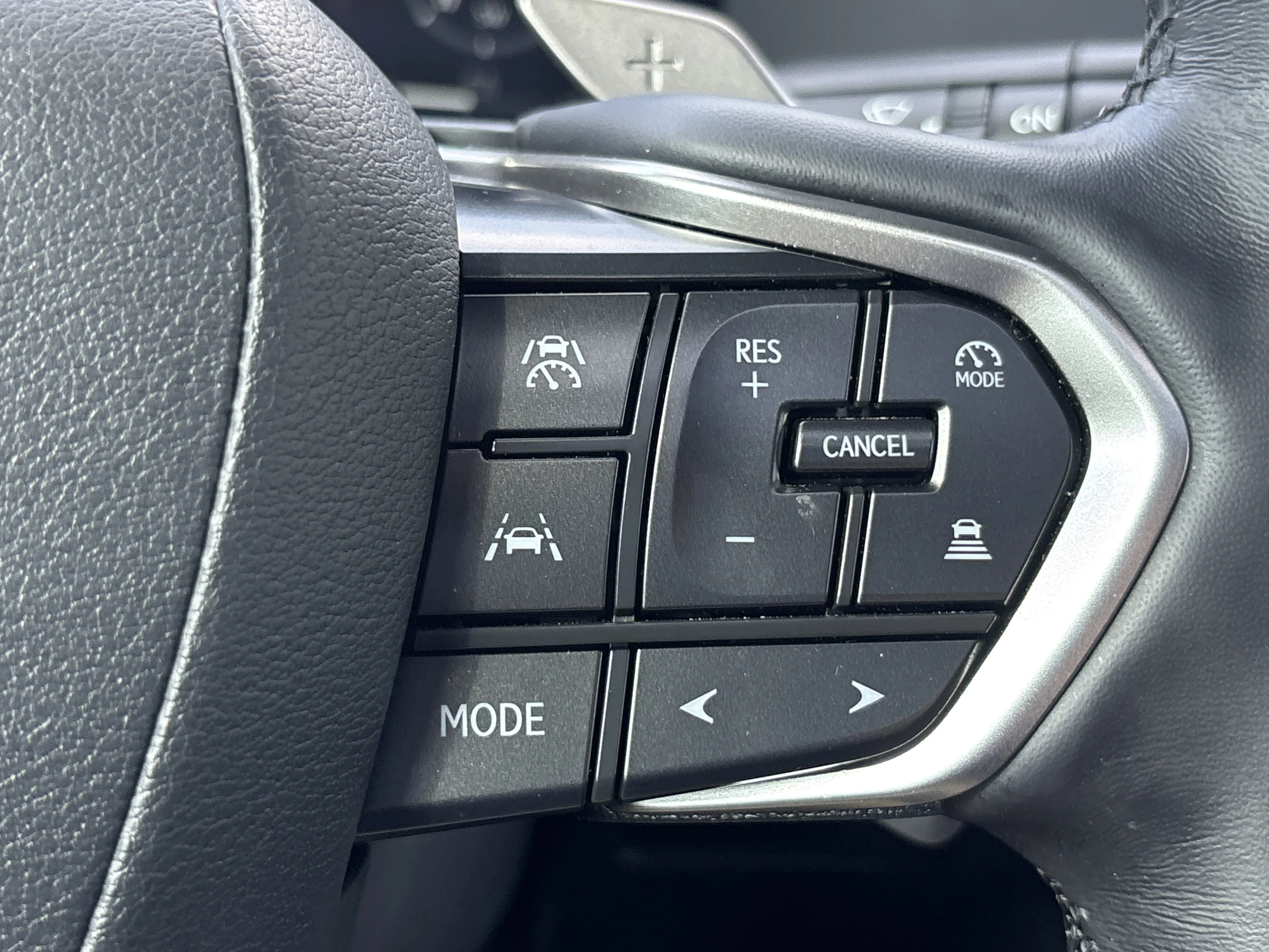 Used 2024 Incognito Lexus GX 550 Overtrail+ 4WD image 32