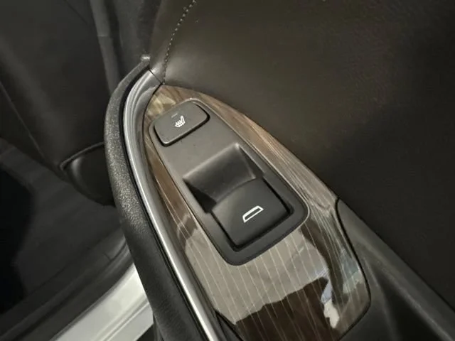 Used 2022 Silver Ice Metallic Chevrolet Premier image 42