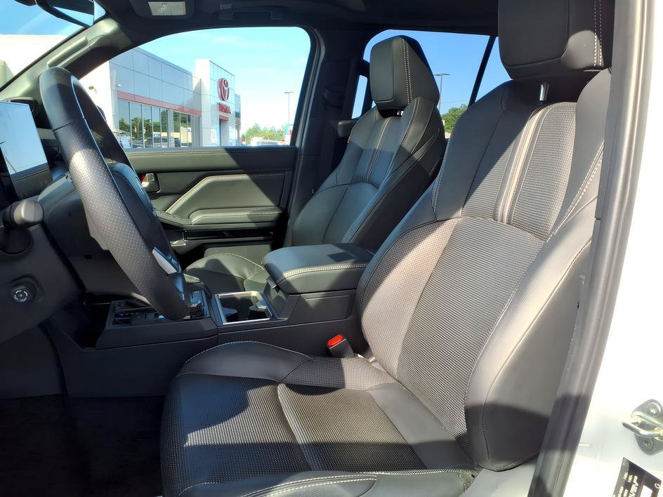 Used 2025 Wind Chill Pearl Toyota Limited image 16