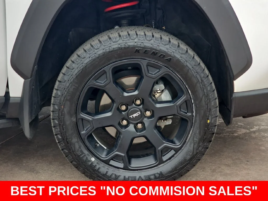Used 2020 White Toyota TRD Off Road image 39