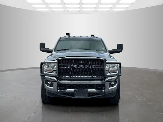 Used 2022 Silver Ram Tradesman image 2