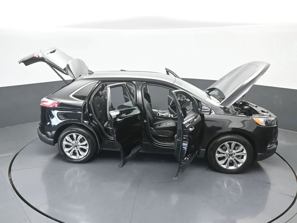 Used 2024 Black Metallic Ford Titanium image 73