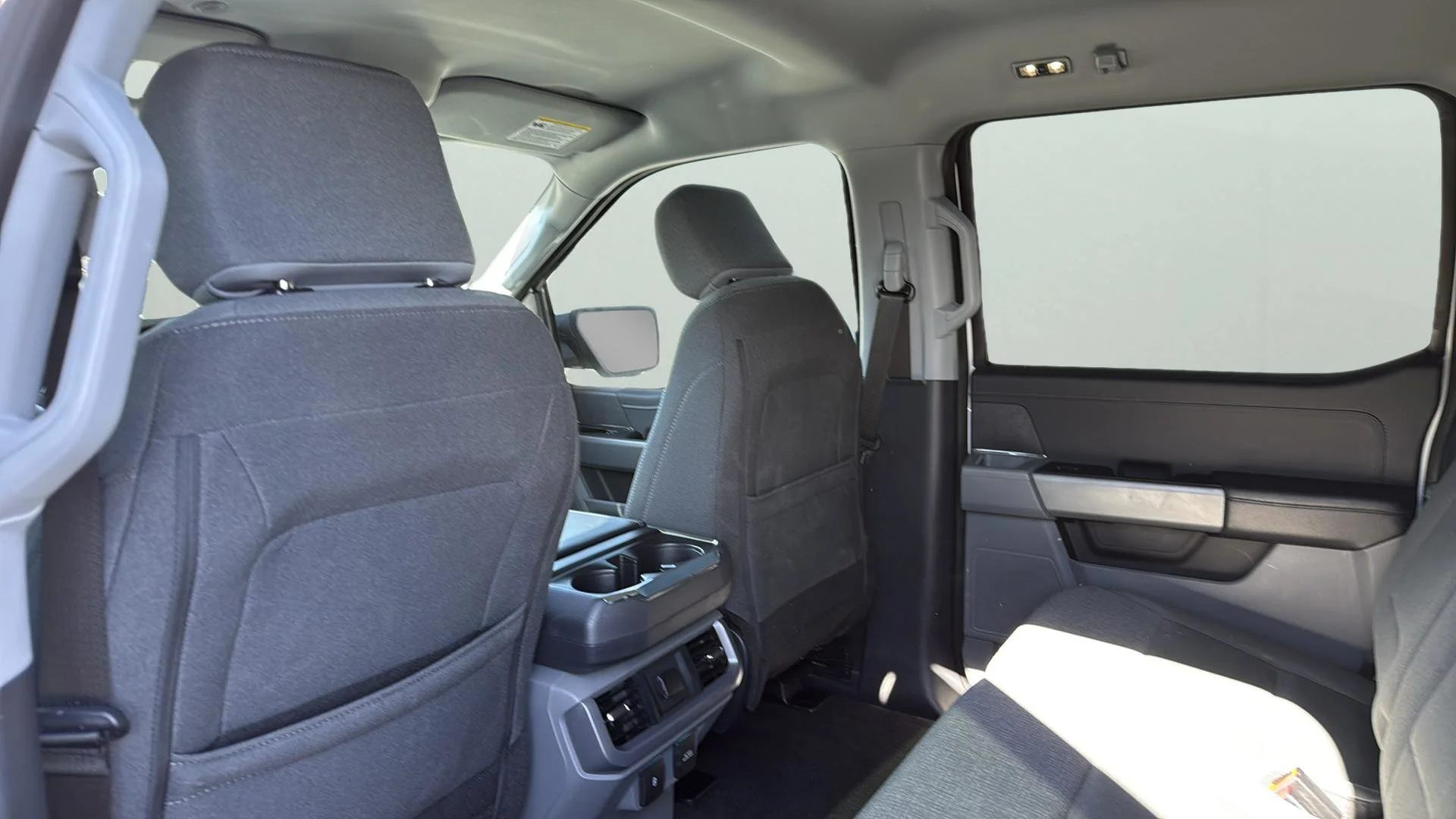 Used 2024  Ford XLT image 29