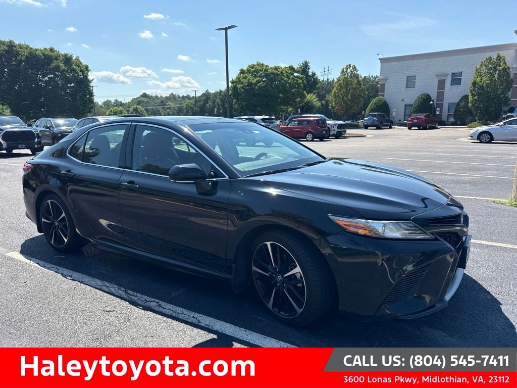 Used 2018 Black Toyota XSE image 1