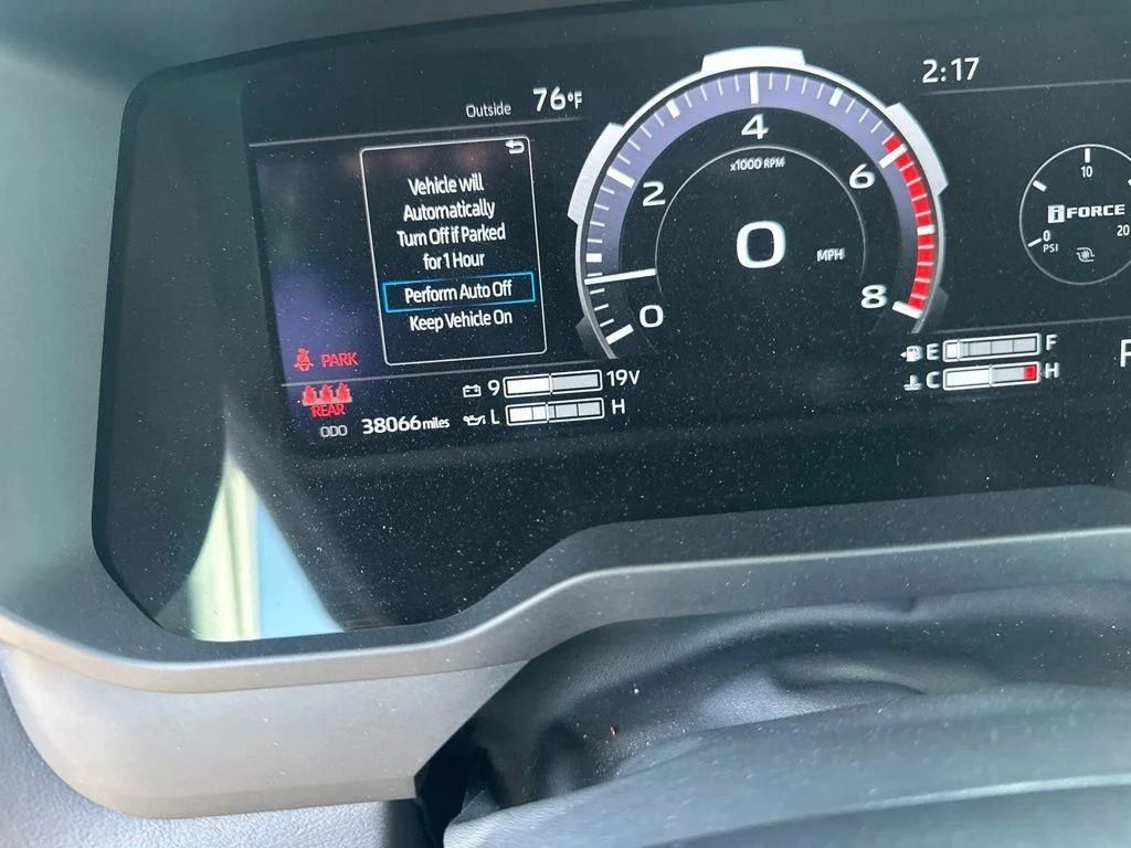 Used 2023 Silver Toyota Platinum image 3