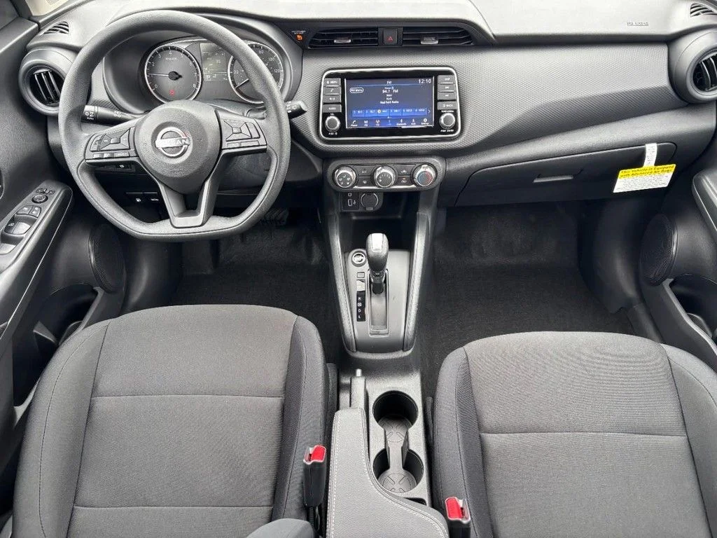 2025 Nissan KICKS PLAY Base - Photo 6