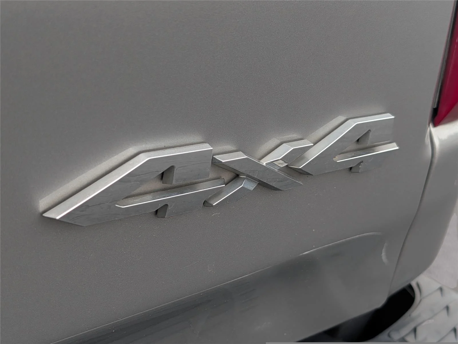 Used 2022 Billet Silver Metallic Clearcoat Ram Limited image 35