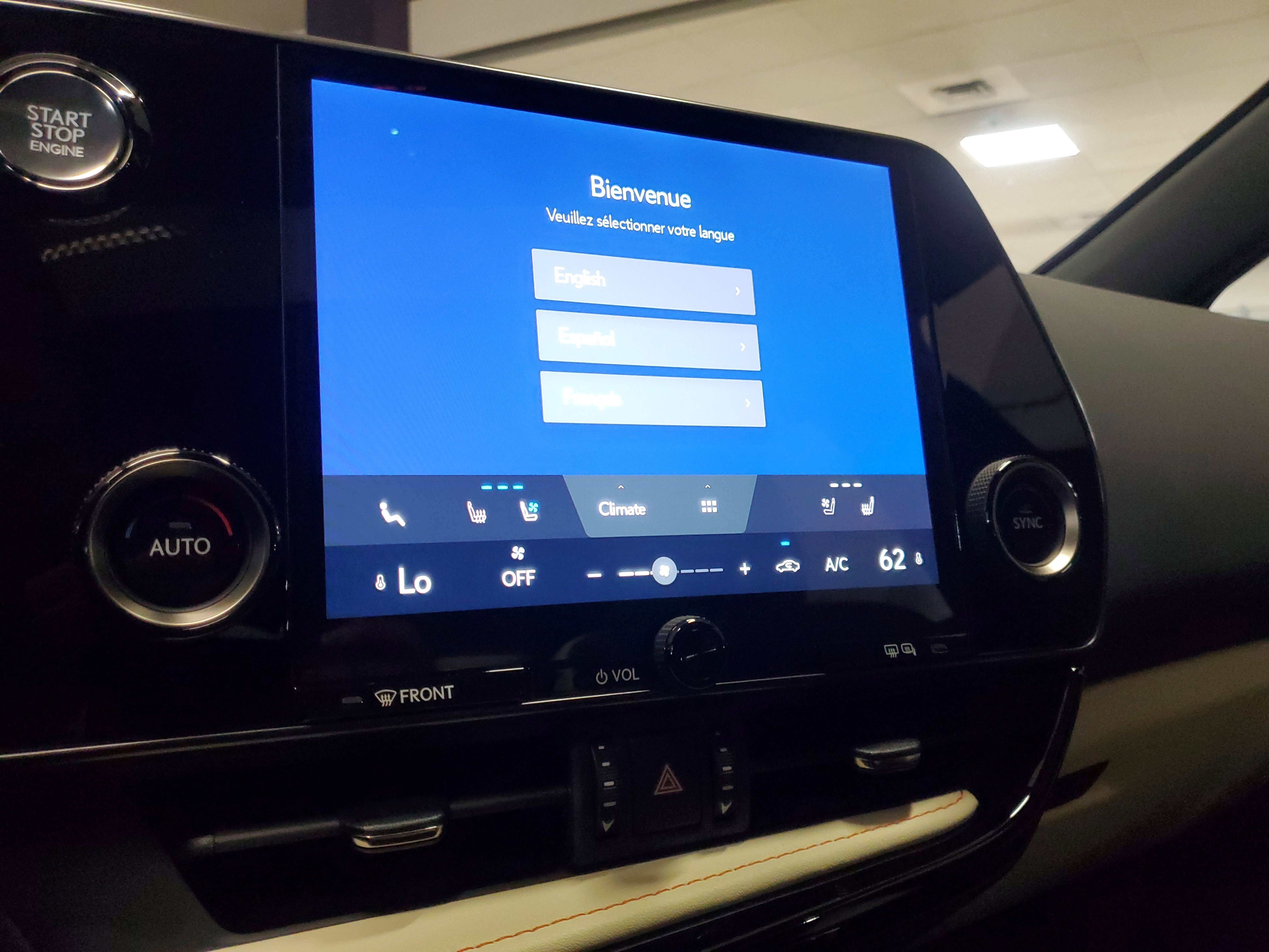 Used 2024  Lexus NX 250 Premium image 28