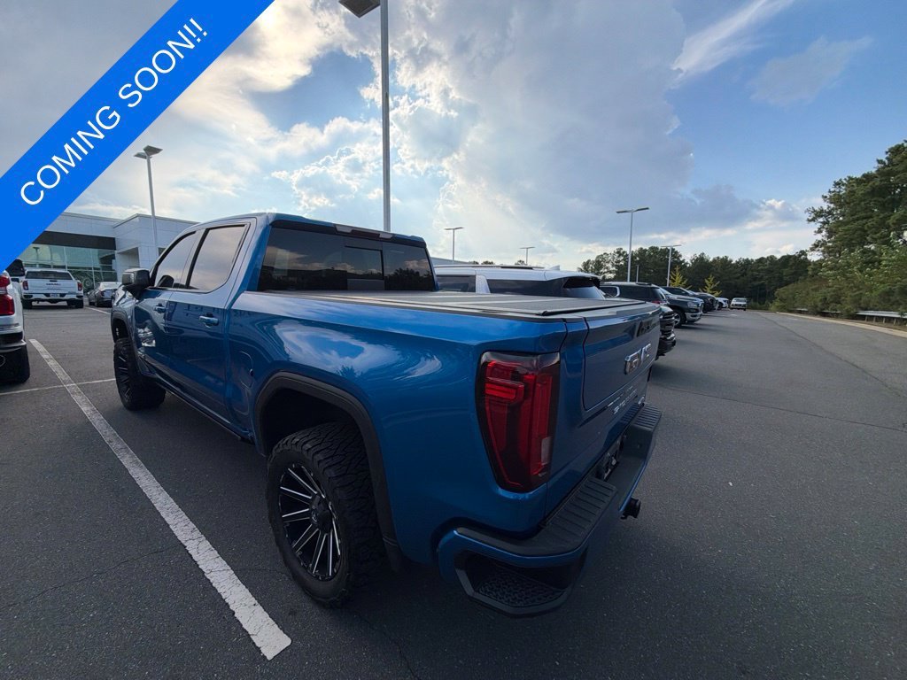 Used 2022 DYNAMIC BLUE METALLIC GMC AT4 image 3