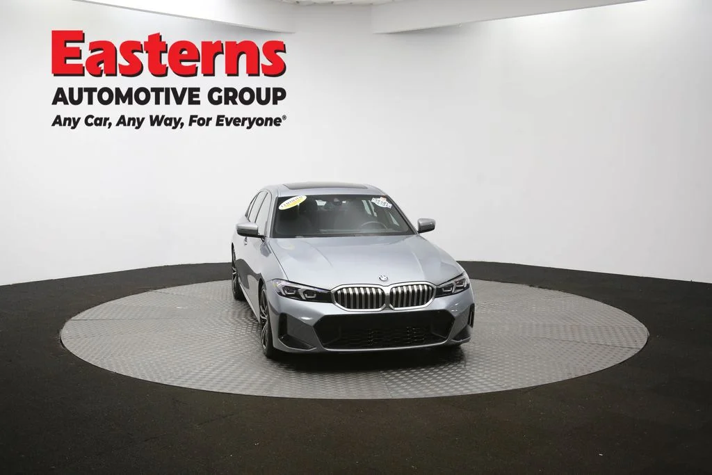 Used 2023 Gray BMW 330i image 51