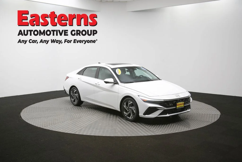 Used 2024 White Hyundai Limited image 49