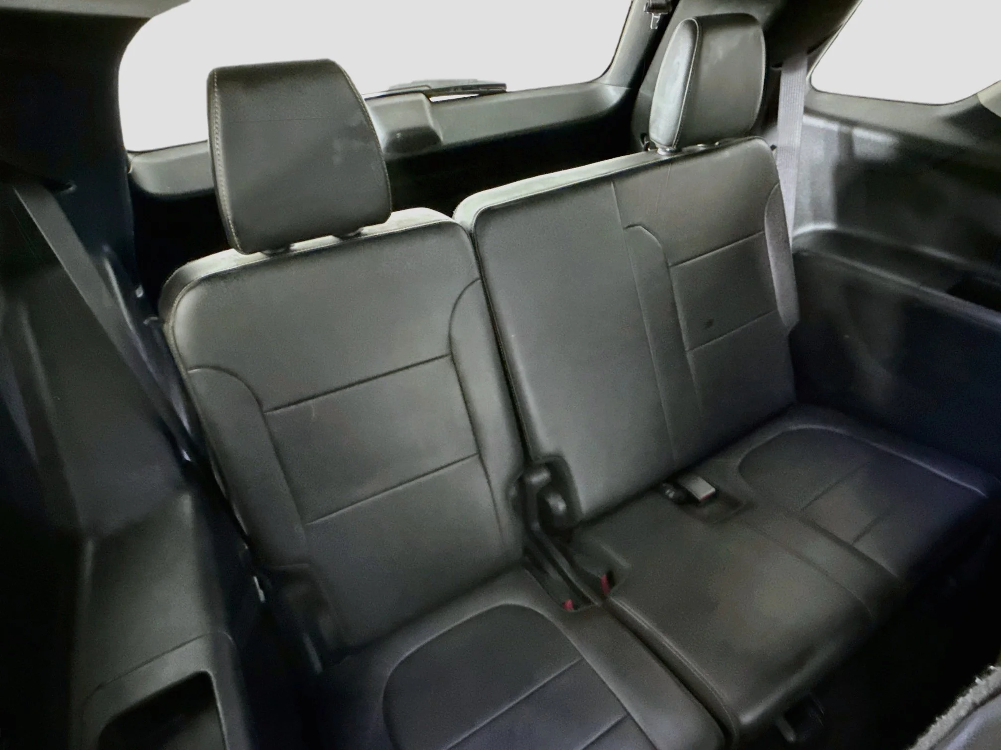 Used 2021 SILVER ICE METALLIC Chevrolet LT Leather image 29