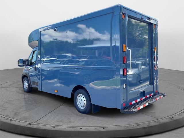 Used 2022  Ram Low Roof image 4