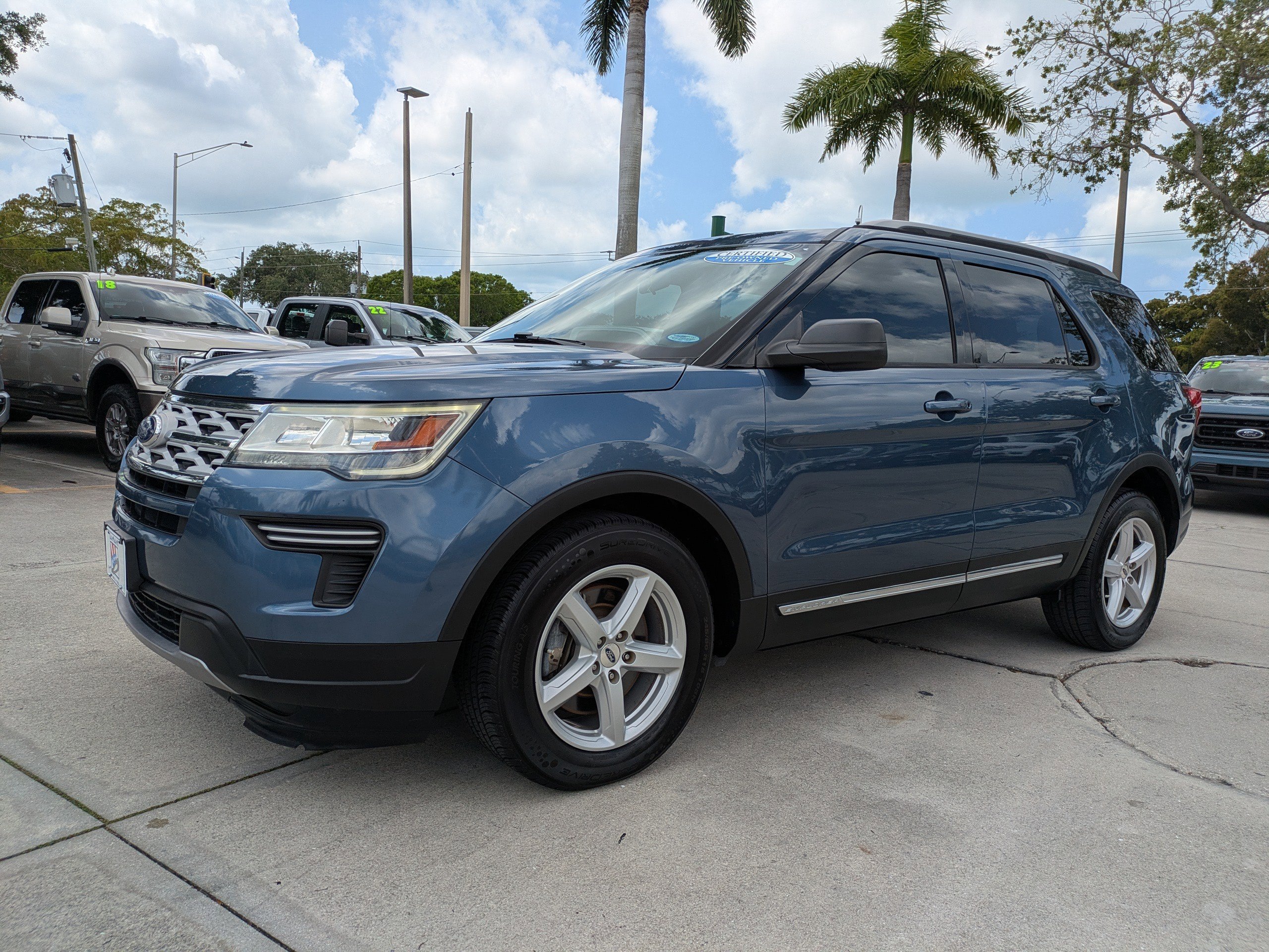 Used 2018 Blue Metallic Ford XLT image 7