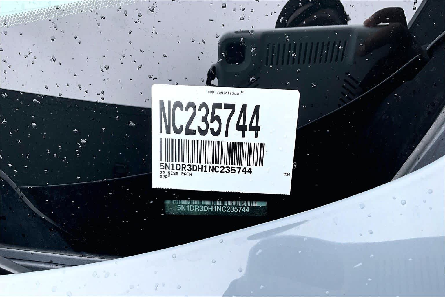 Used 2022 Boulder Gray Pearl Nissan Platinum image 37