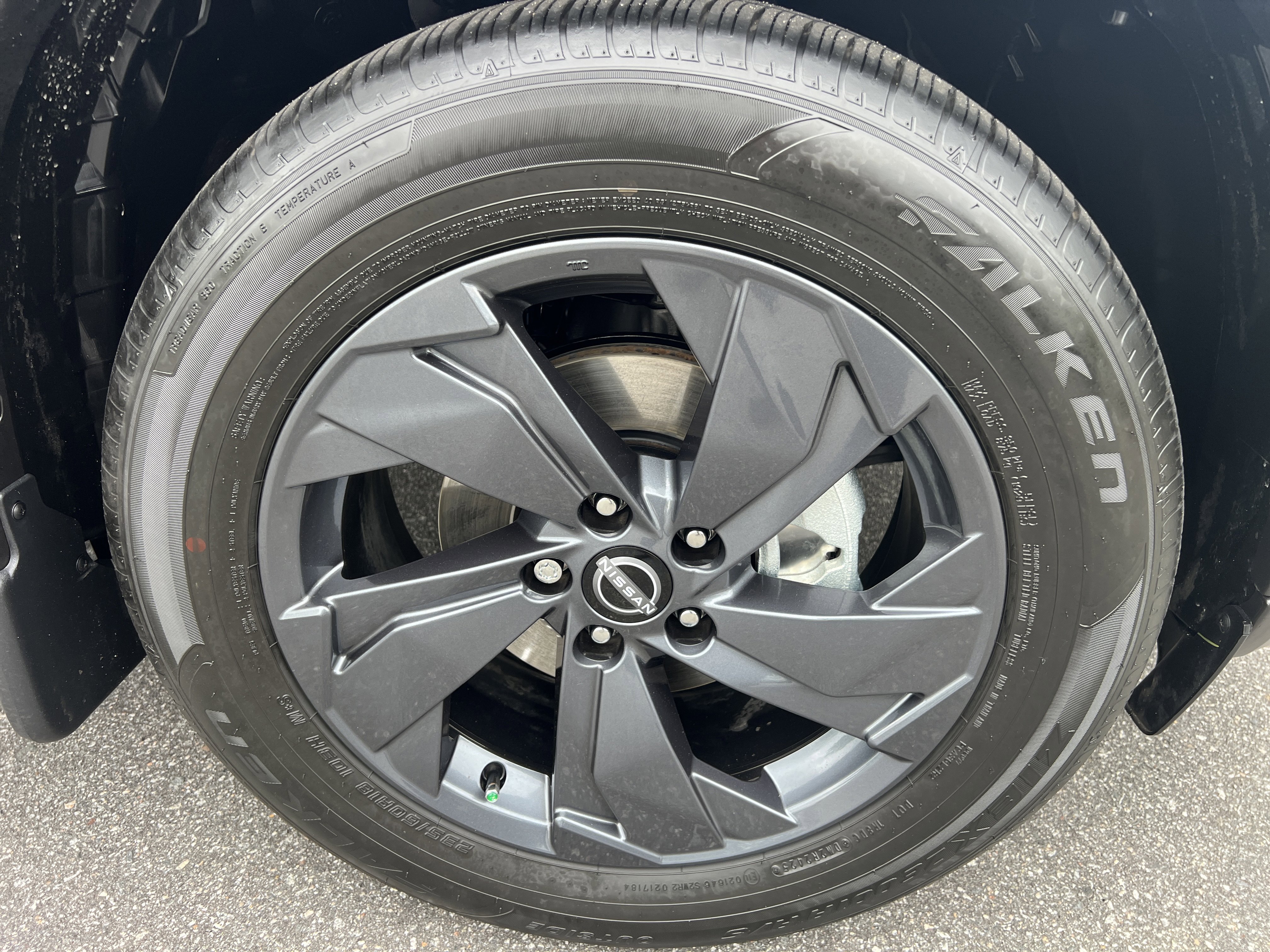 Used 2026 Super Black Nissan SV image 38