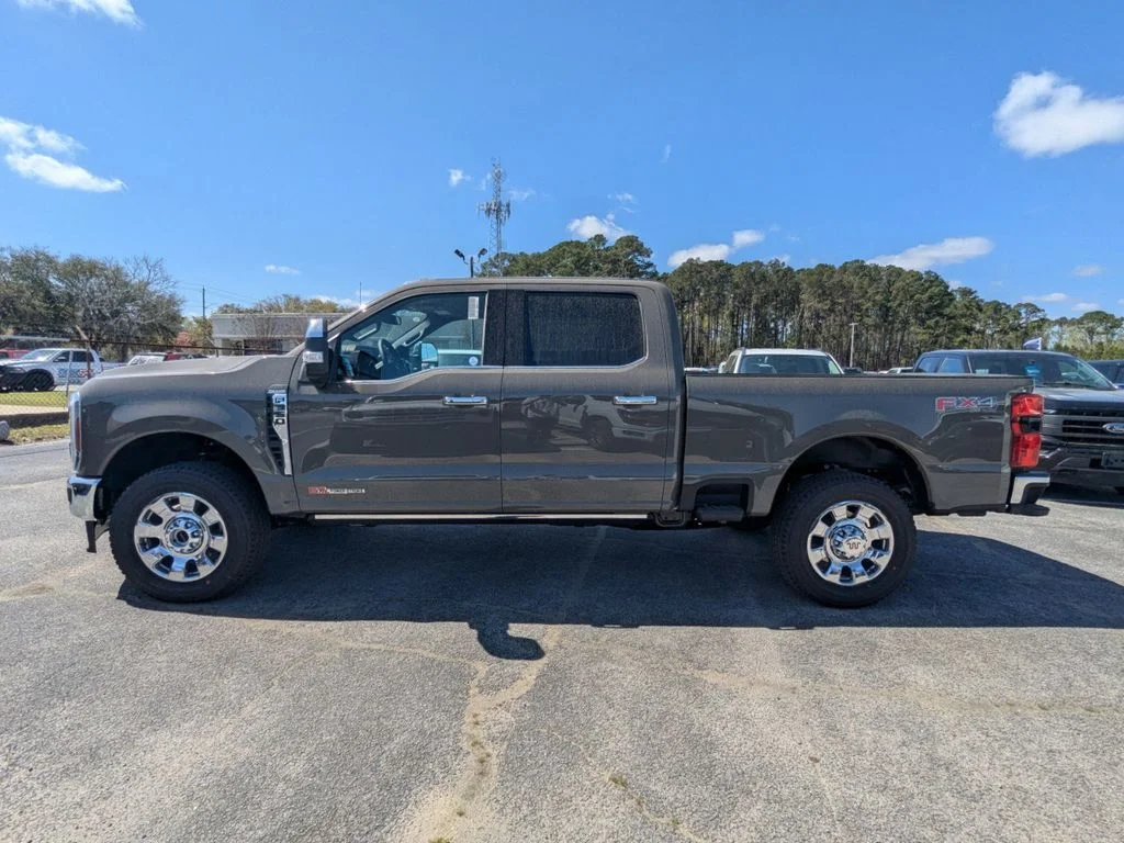 New 2026 Marsh Gray Ford King Ranch image 7