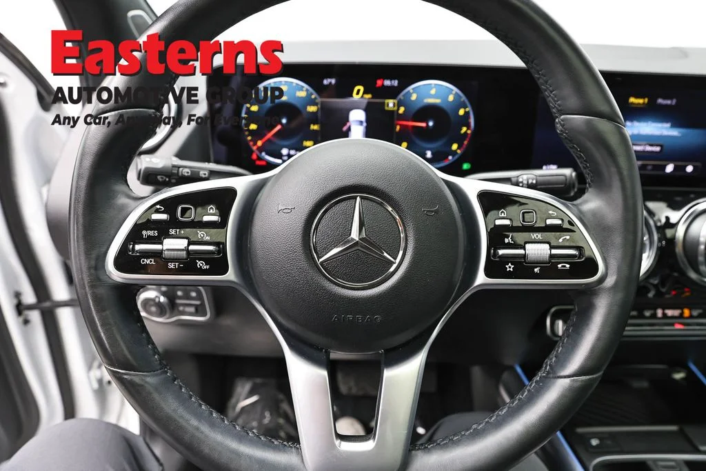 Used 2023 White Mercedes-Benz GLA 250 image 10