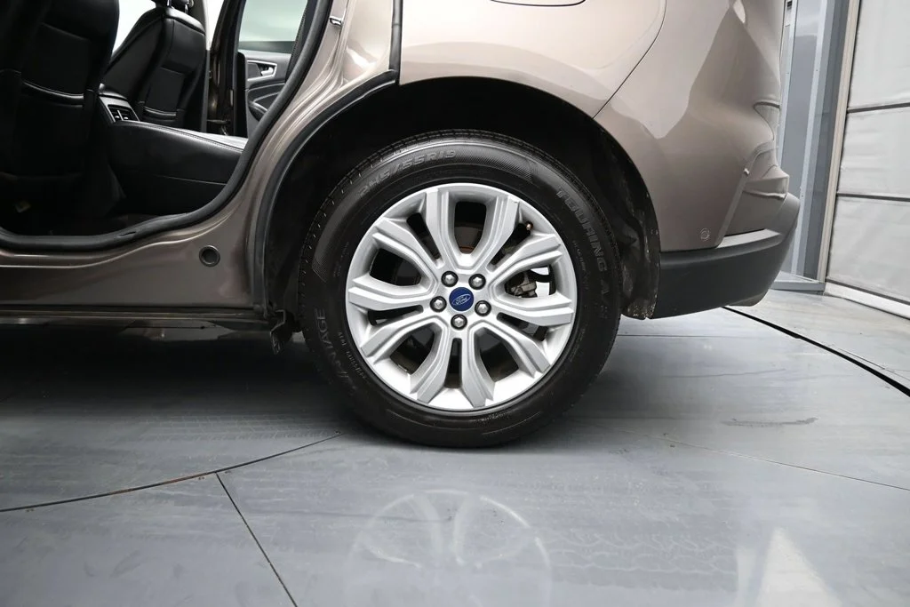 Certified Used 2019 Gray Ford Titanium image 22