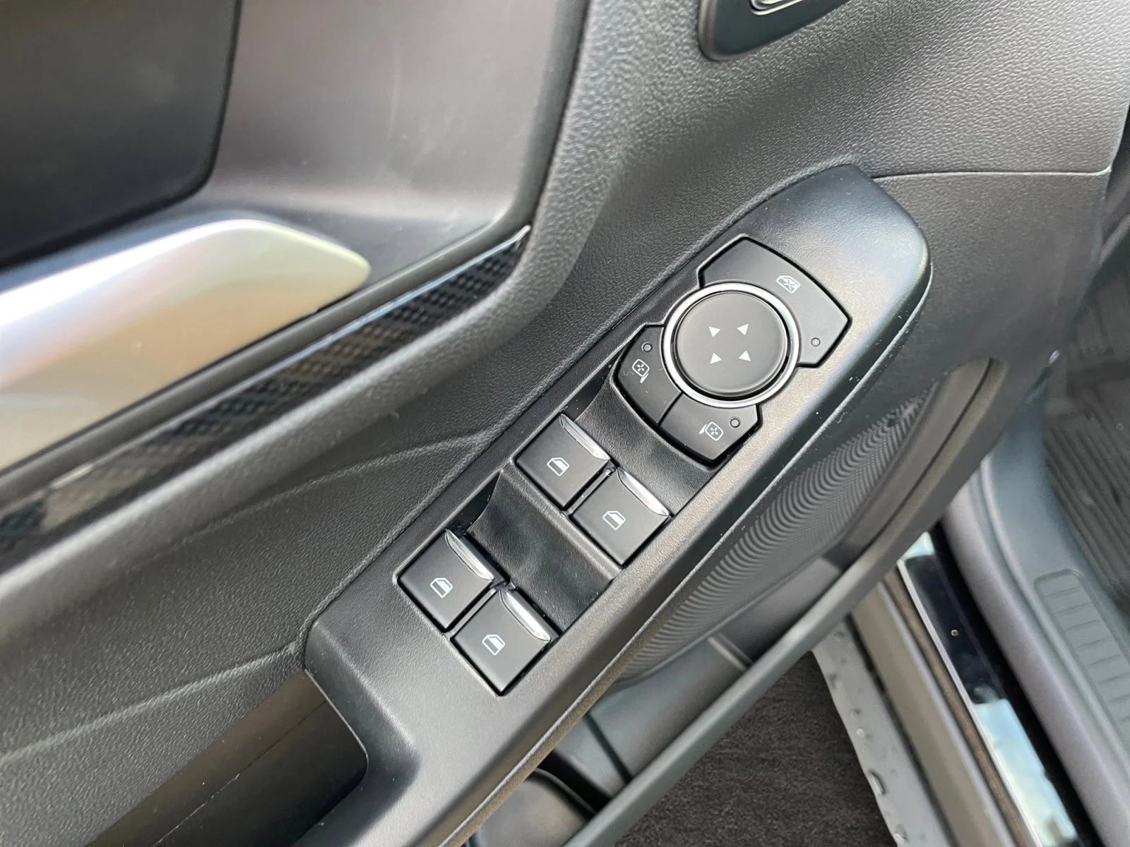 New 2026 AGATE BLACK METALLIC Ford ST-Line Elite image 15