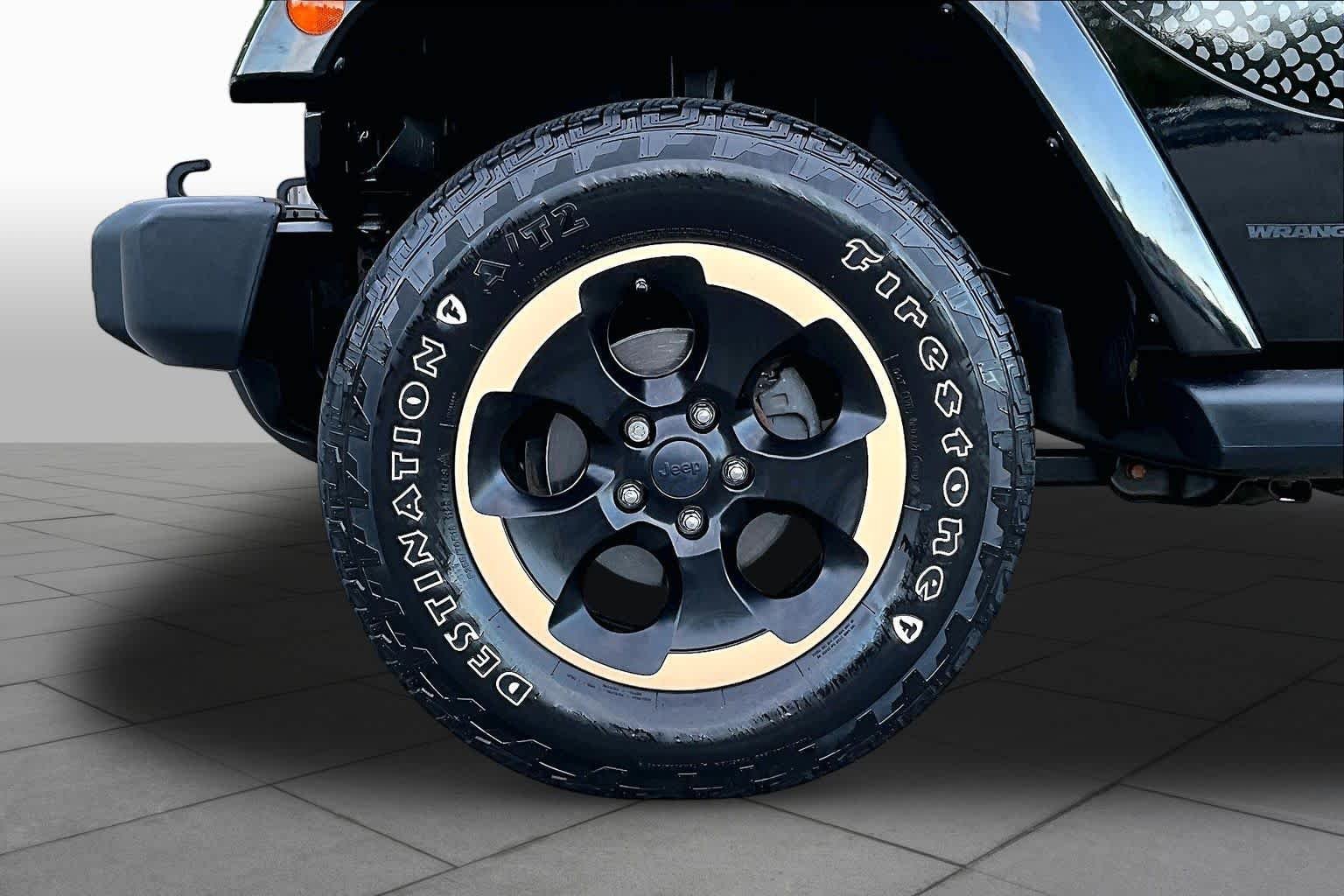 Used 2014 Black Clearcoat Jeep Dragon Edition image 10