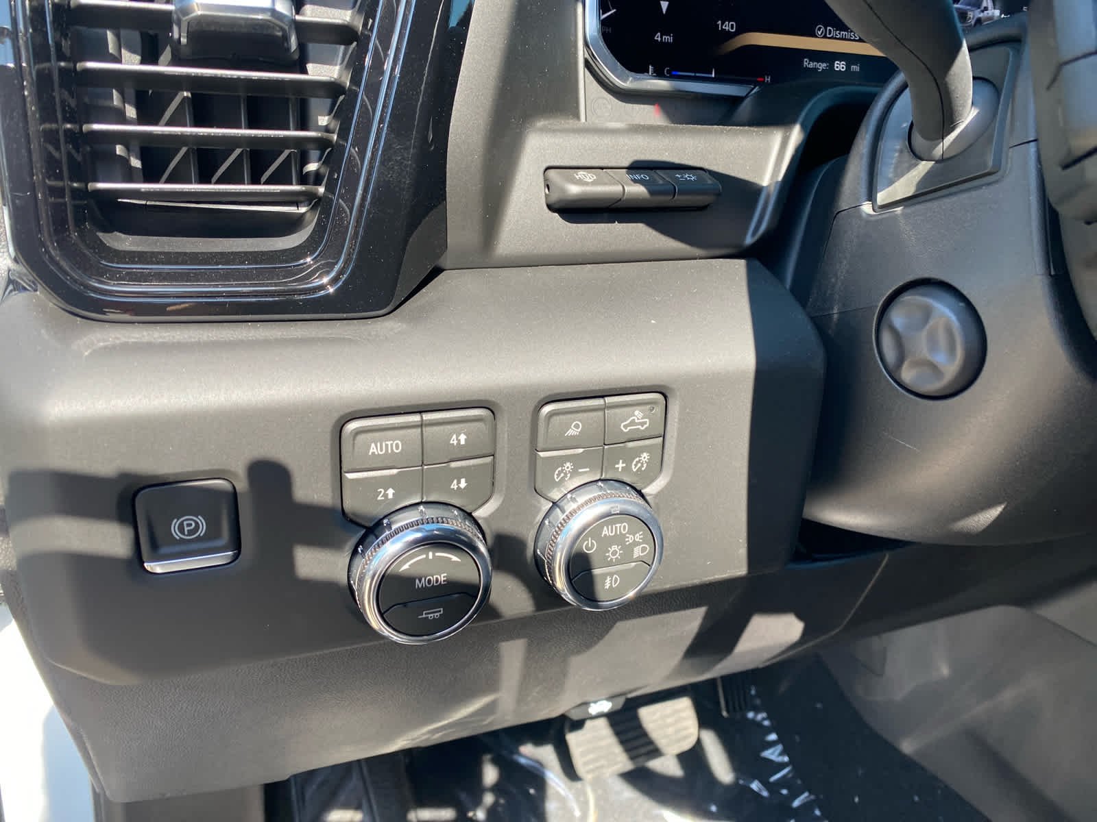 2026 GMC Sierra 1500 AT4 - Photo 12
