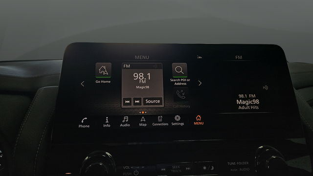 Used 2022 Super Black Nissan Platinum image 15