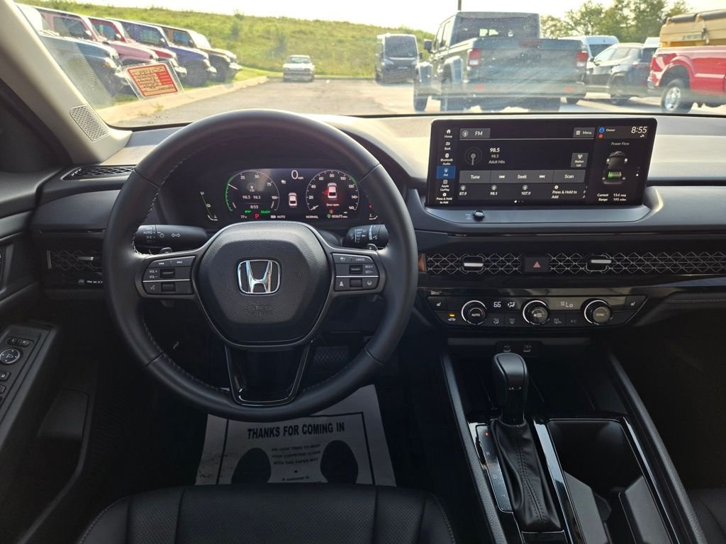 Used 2026 White Honda EX-L image 17