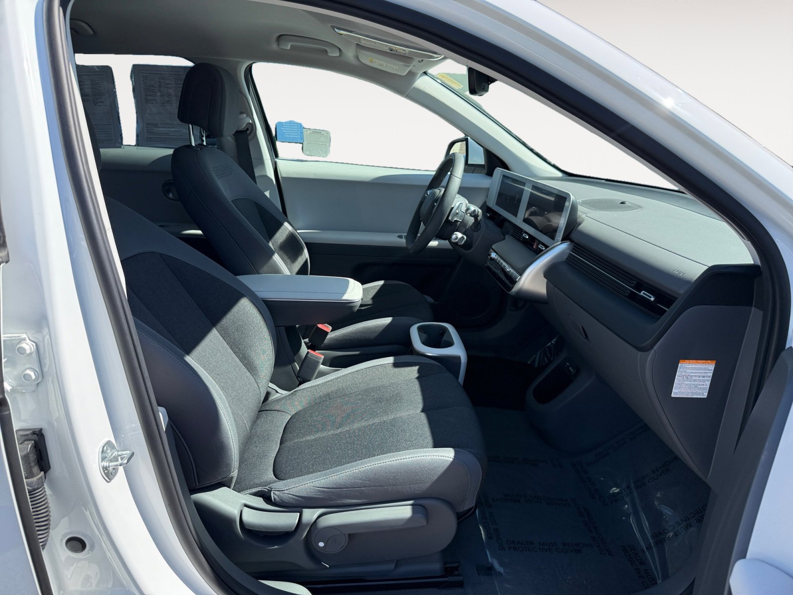 Certified Used 2024 Atlas White Hyundai SEL image 19