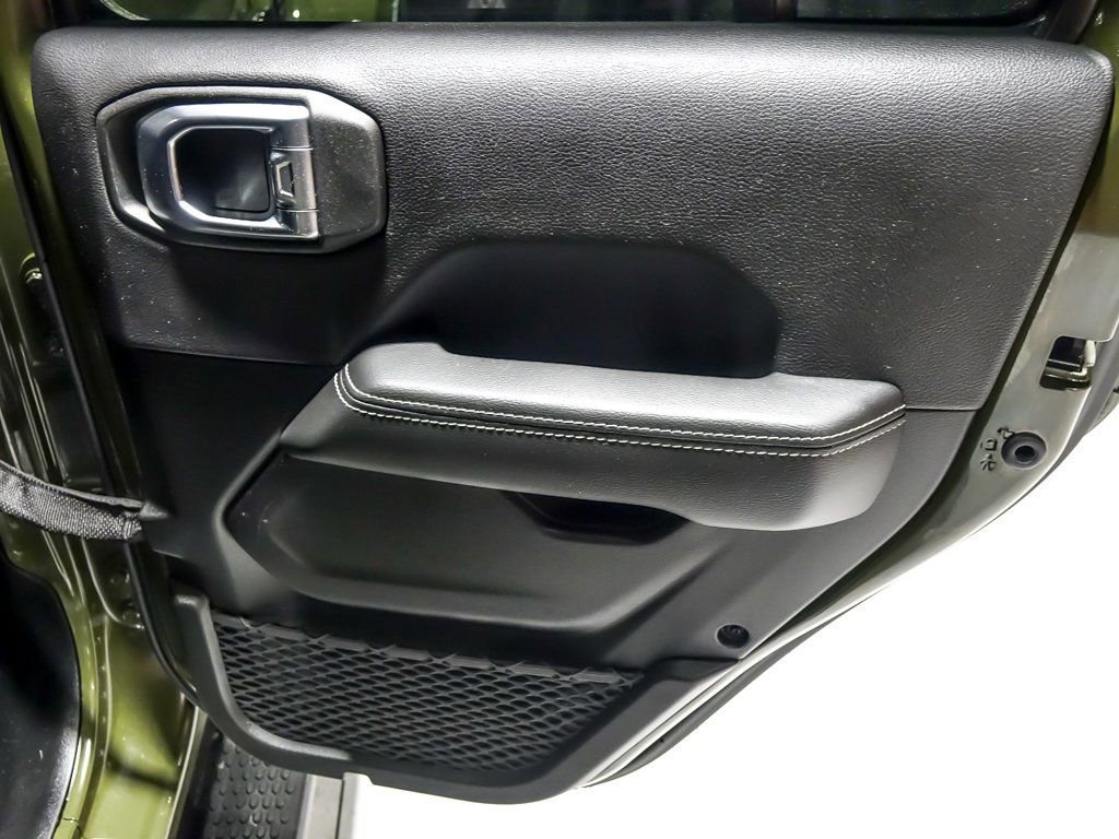 2023 JEEP WRANGLER - Image 31