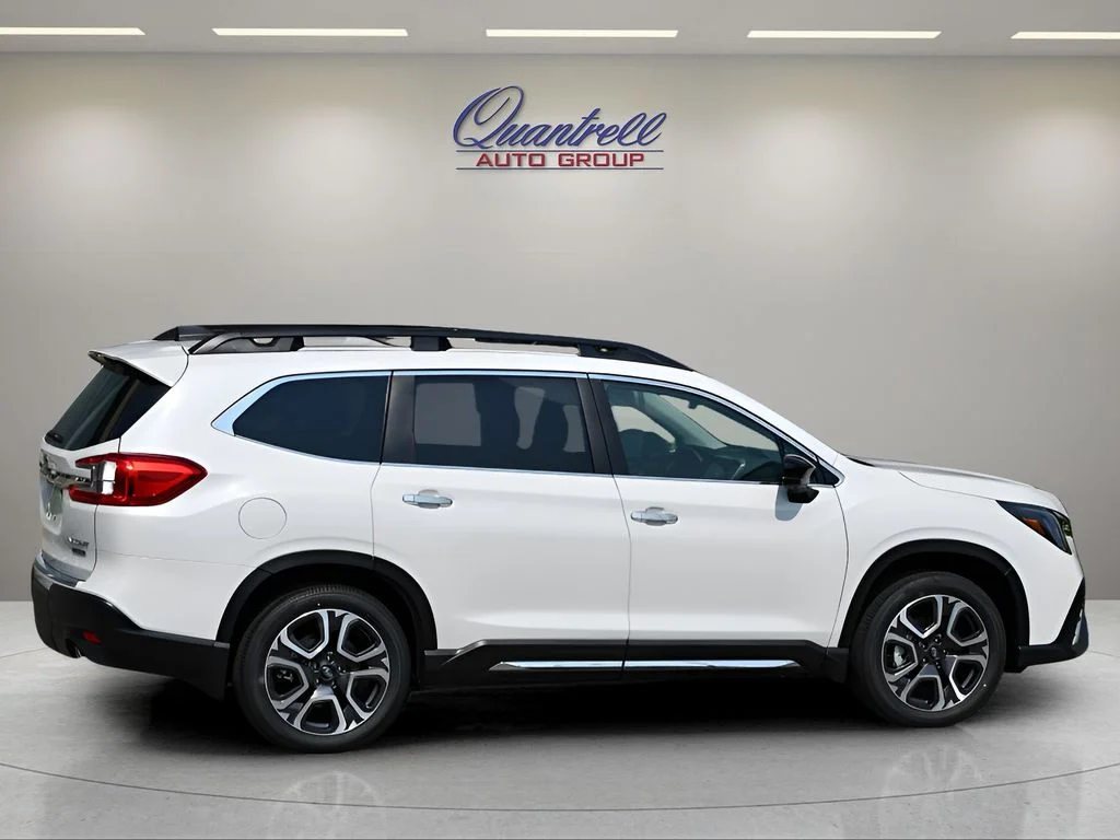 New 2026 CRYSTAL WHITE PEARL Subaru Touring 7-Passenger image 3