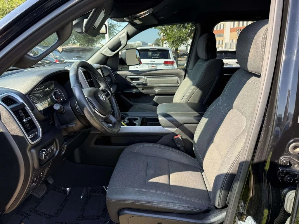 Used 2019 Black Ram Big Horn/Lone Star image 13