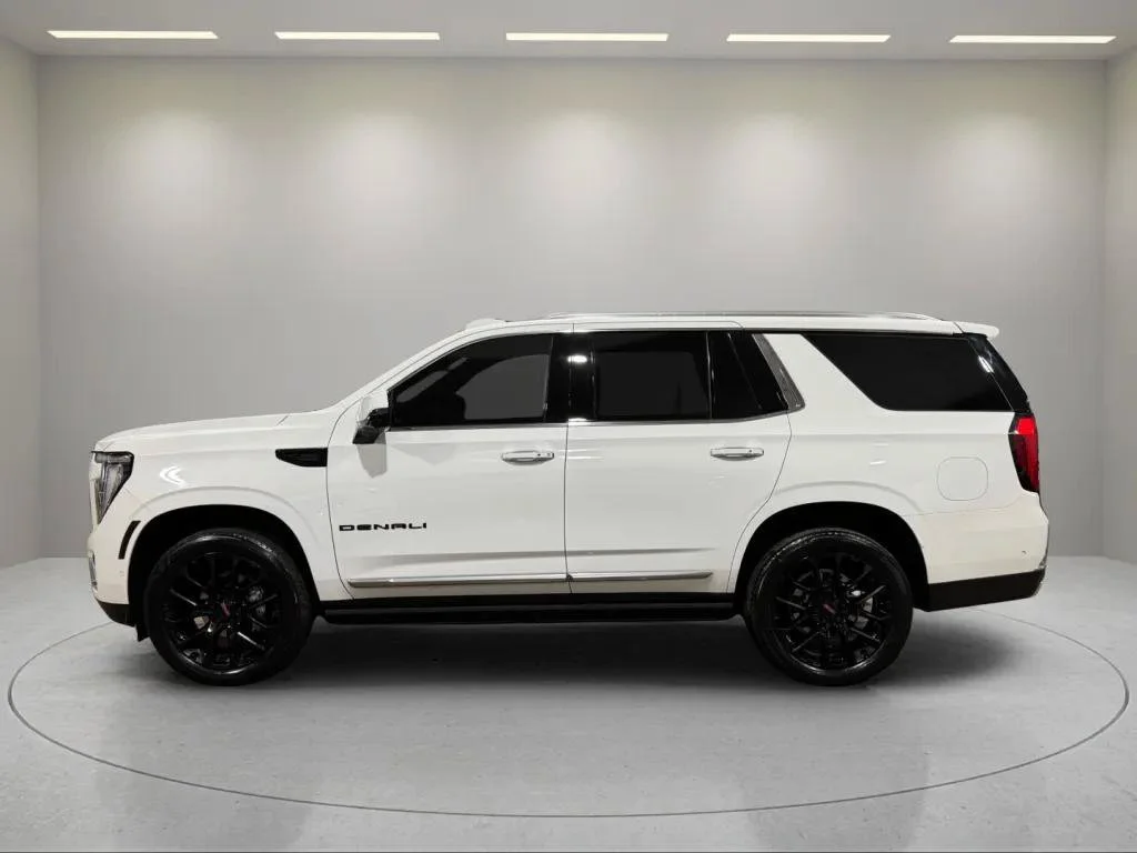 Certified Used 2025 Summit White GMC Denali image 8