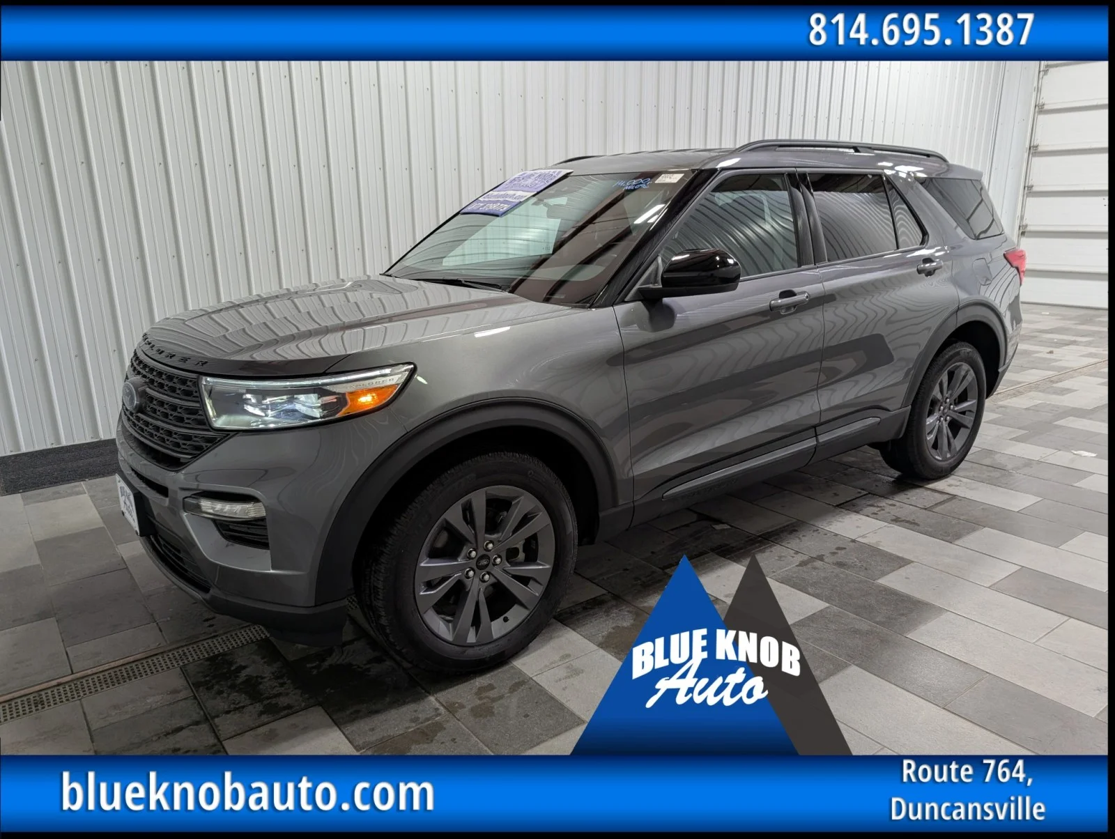 2023 Ford Explorer XLT 4WD's photo