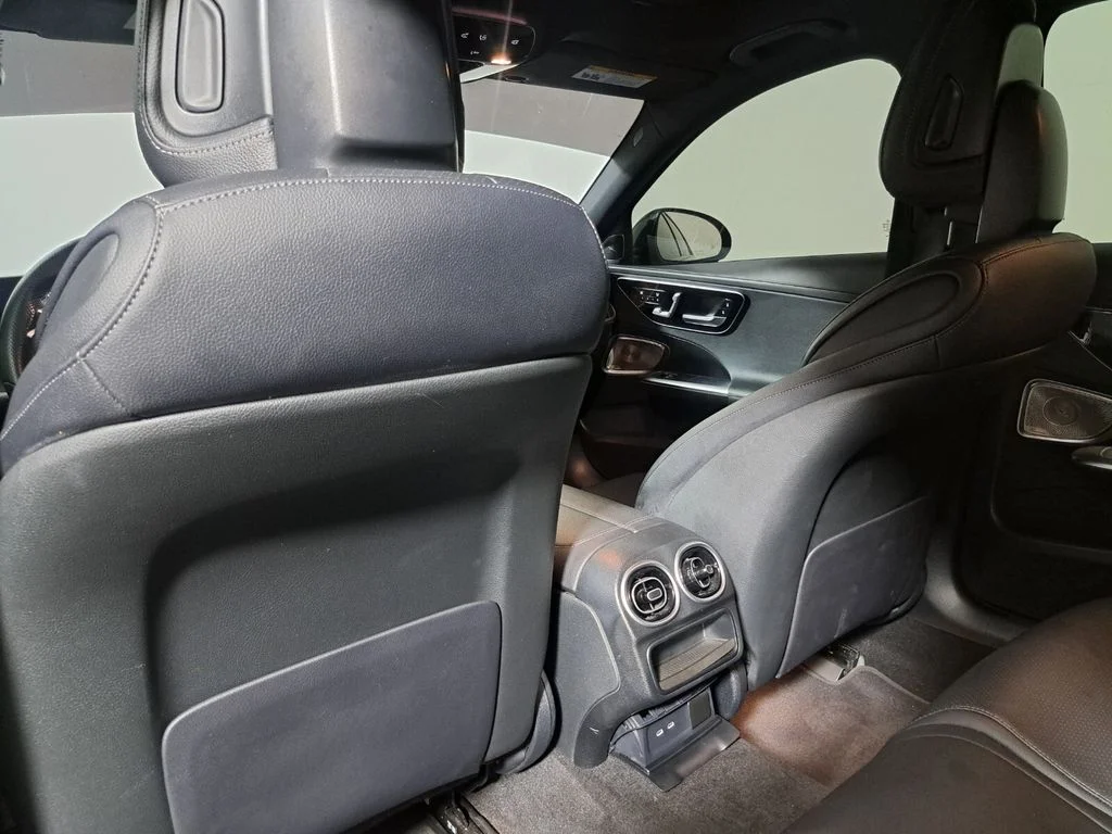 Used 2022 MANUFAKTUR Diamond White Mercedes-Benz C 300 image 19