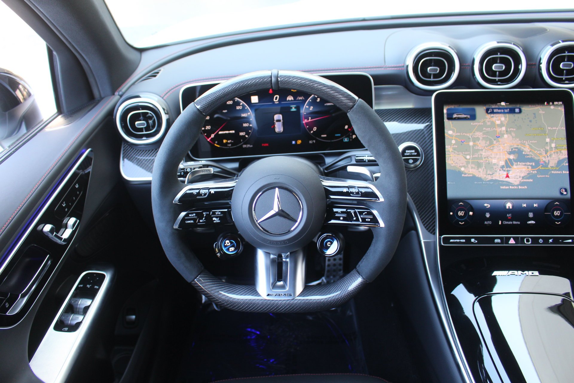 New 2026 MANUFAKTUR Moonlight White Metallic Mercedes-Benz AMG® GLC 43 image 19