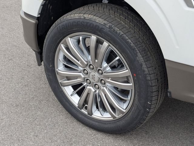 New 2026 Star White Metallic Tri-Coat Ford King Ranch® image 25