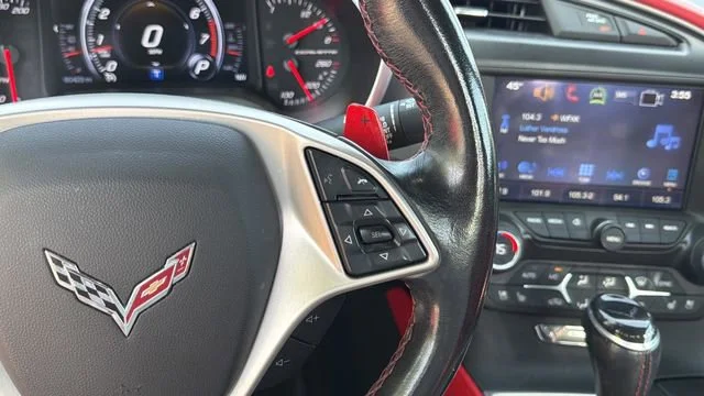 Used 2019 ARCTIC WHITE Chevrolet 2LT image 25
