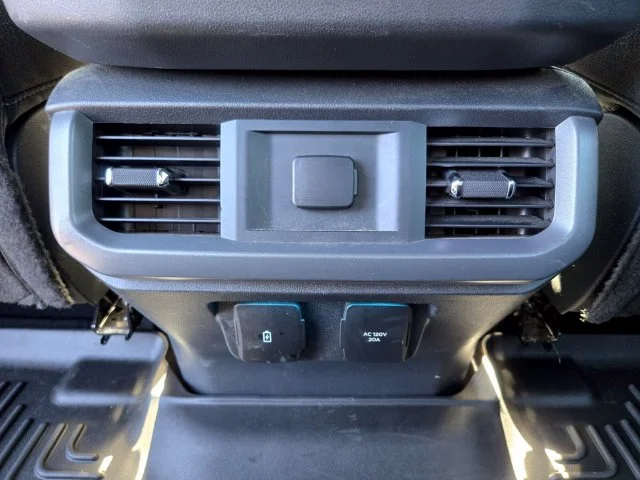 Used 2025 Black Ford XLT image 15