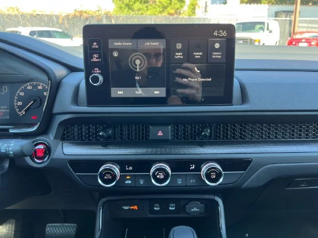 New 2027 Urban Gray Honda LX image 22