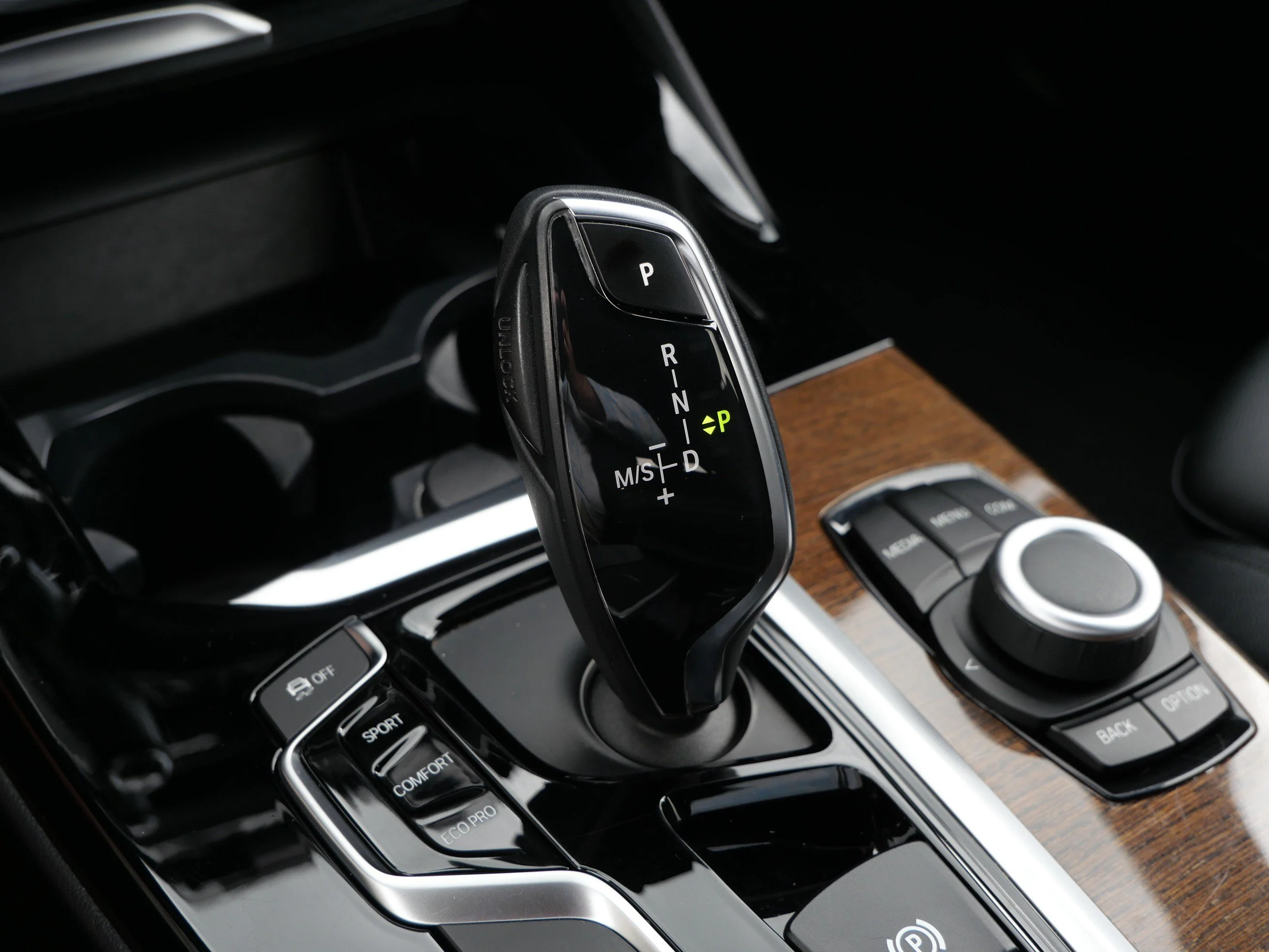 Used 2018 Jet Black BMW xDrive30i image 24