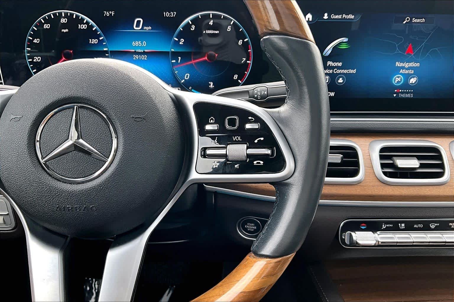 Used 2021 Obsidian Black Metallic Mercedes-Benz GLE 350 image 24